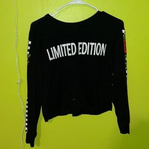 blach and rose long sleeve tee